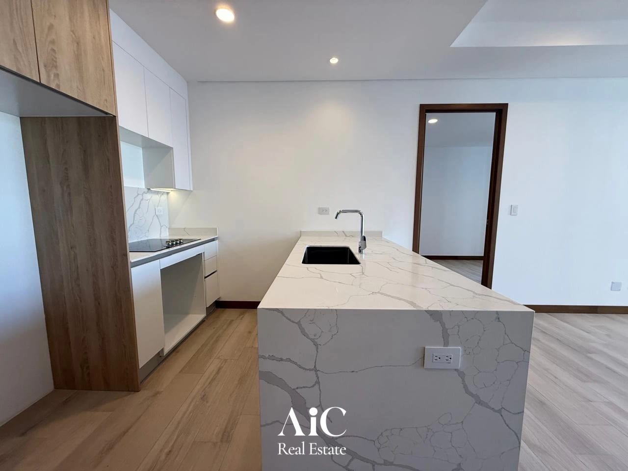 Apartamento Nuevo en Venta Amplio Balcón, Ferré 10 Zona 10 — Apartamento en Venta en Ferré Diez, Zona 10, Guatemala, Ciudad — foto 4 de 17