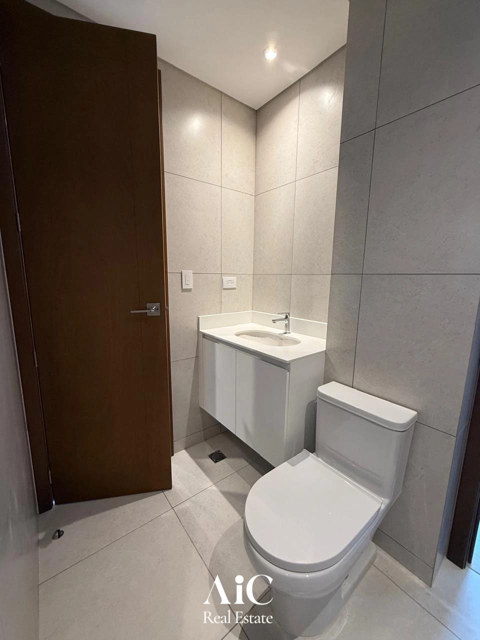 Apartamento Nuevo en Venta Amplio Balcón, Ferré 10 Zona 10 — Apartamento en Venta en Ferré Diez, Zona 10, Guatemala, Ciudad — foto 6 de 17