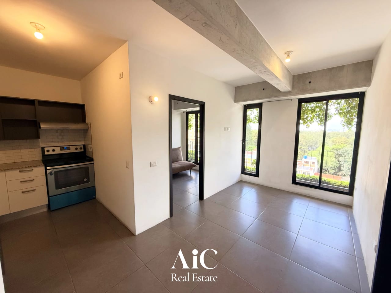 Apto. en Renta Zona. 10 2 Hab. Nivel Alto Edificio Fabra — Apartamento en Alquiler en Fabra, Zona 10, Guatemala, Ciudad — foto 2 de 17