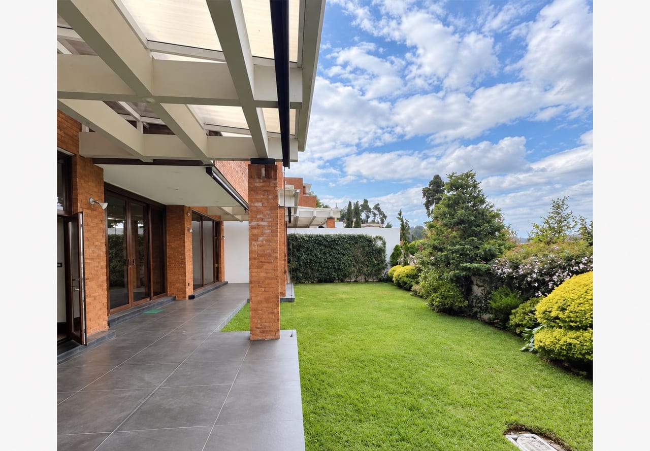 Casa renta CASCO SAN RAFAEL — Casa en Alquiler en Santa Catarina Pinula, Guatemala, Ciudad — foto 6 de 13