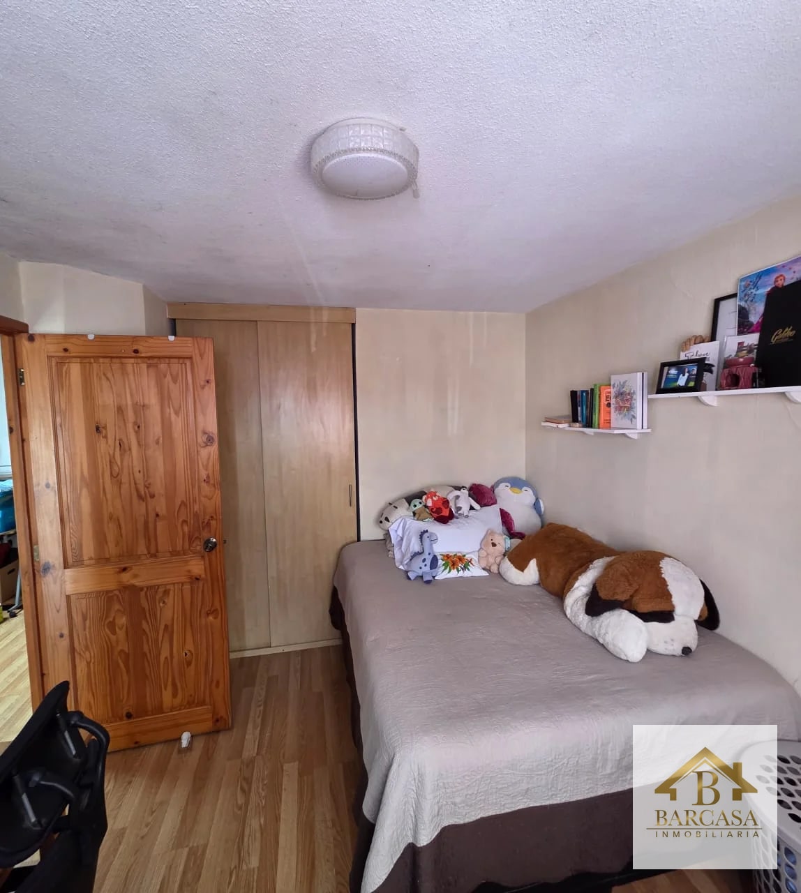 Se vende casa en Arrazola Country club km 16.5 CAES, entrada a Olmeca, Carretera a lo de Dieguez. 4 habitaciones mas estudio. - 12