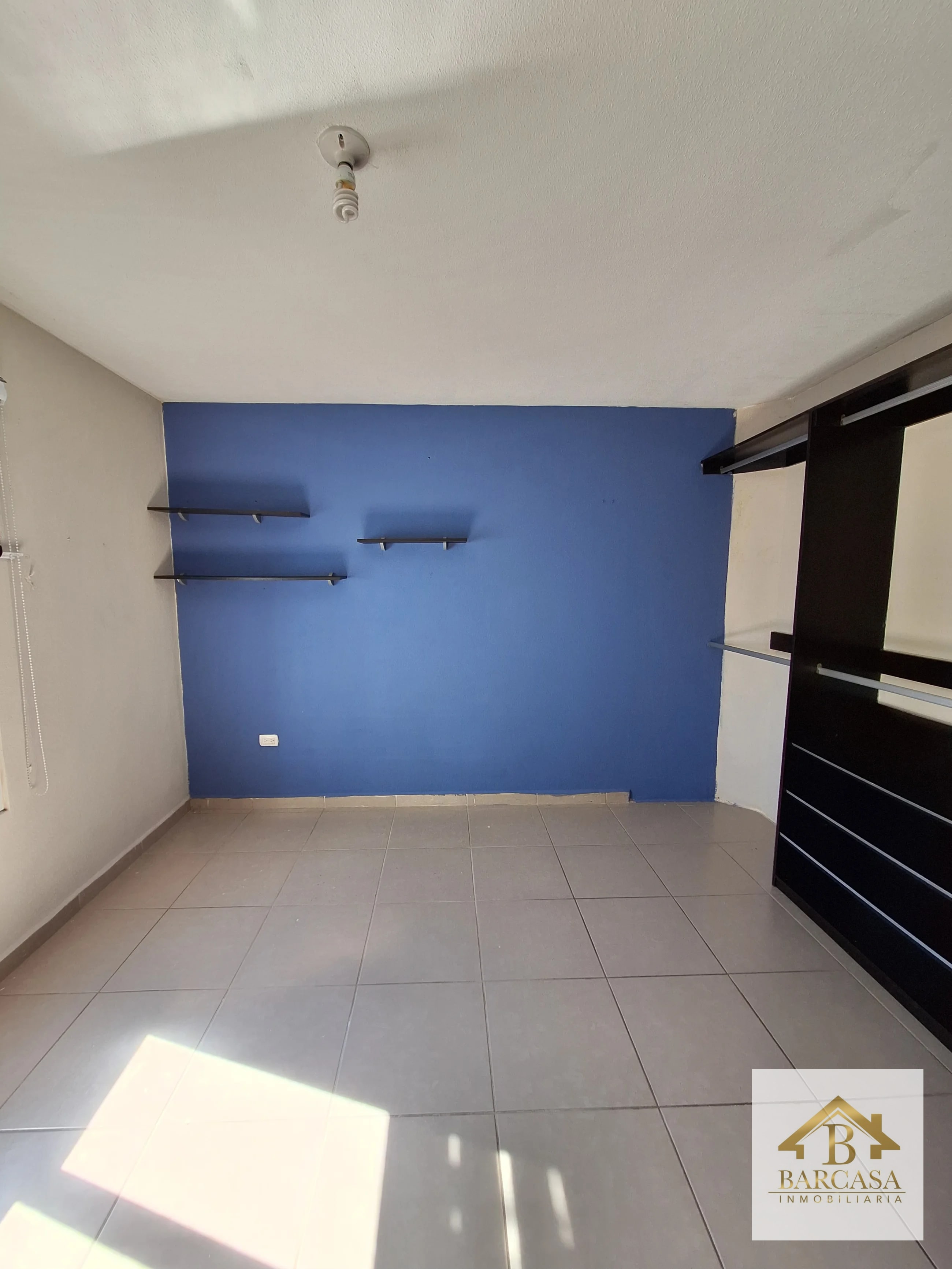 Se vende casa km 30 carretera al salvador. 4 habitaciones condominio con piscinas — Casa en Venta en Alamedas de Santo Domingo, Carretera a El Salvador, Guatemala, Ciudad — foto 11 de 16