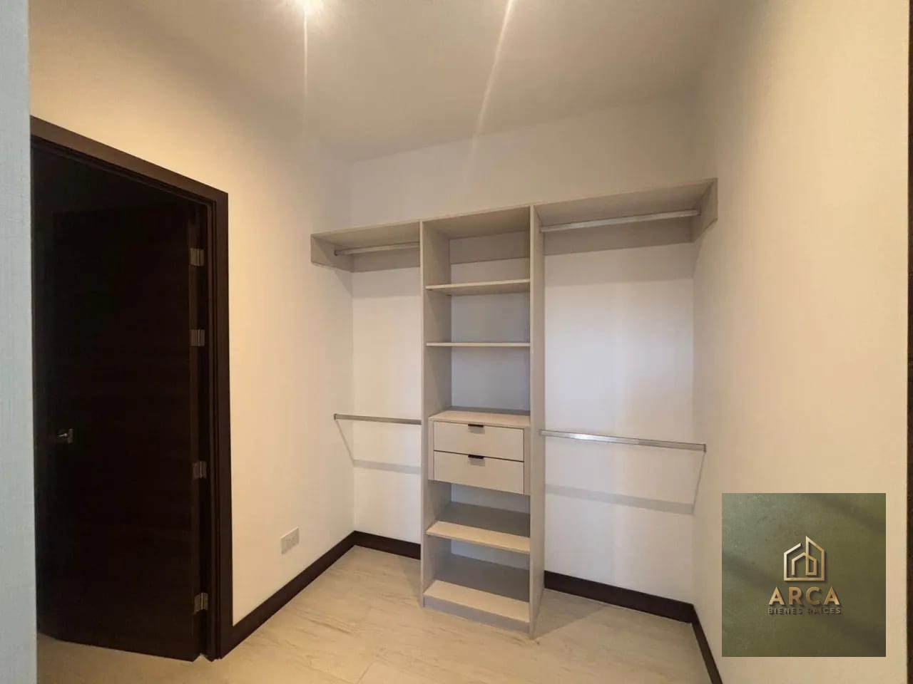 Apartamento en alquiler zona 15 — Apartamento en Alquiler en Zona 15, Guatemala, Ciudad — foto 5 de 9