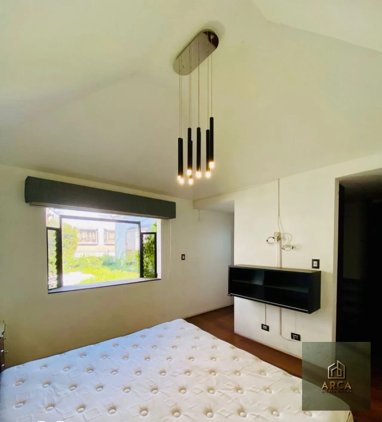 Casa en venta San Cristóbal — Casa en Venta en Zona 8 Mixco, Guatemala, Ciudad — foto 6 de 9