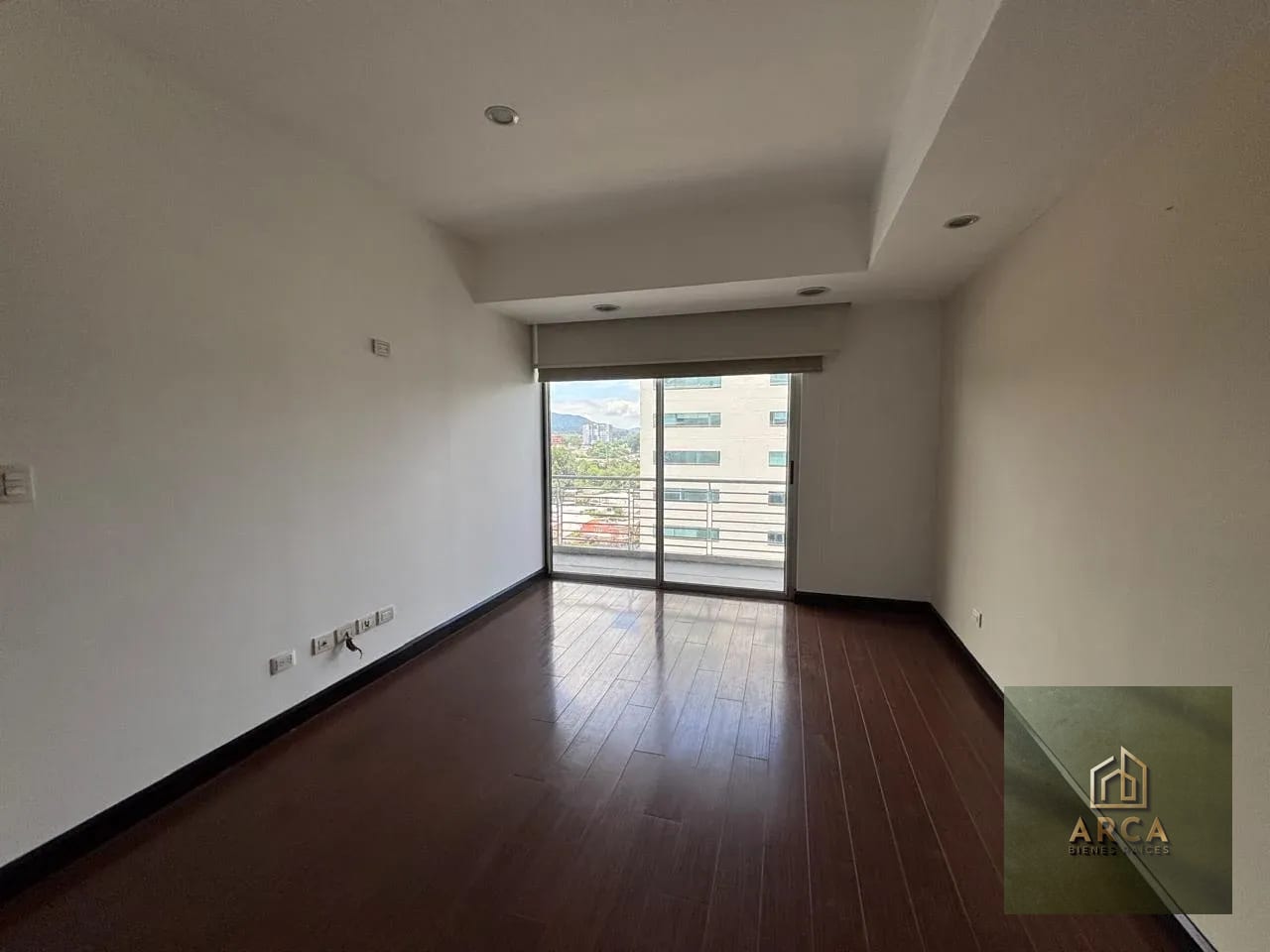 Apartamento en alquiler zona 10 — Apartamento en Alquiler en Zona 10, Guatemala, Ciudad — foto 10 de 12