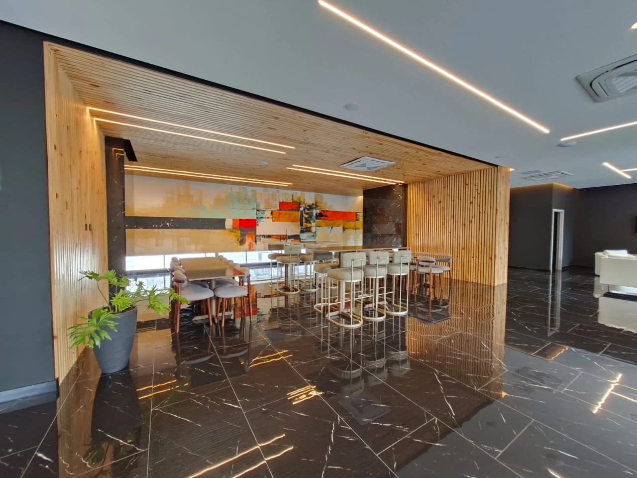RENTO PRECIOSO APARTAMENTO DE 1 HABITACIÓN EN ZONA 10, EXCELENTE UBICACIÓN — Apartamento en Alquiler en Atarah, Zona 10, Guatemala, Ciudad — foto 16 de 16