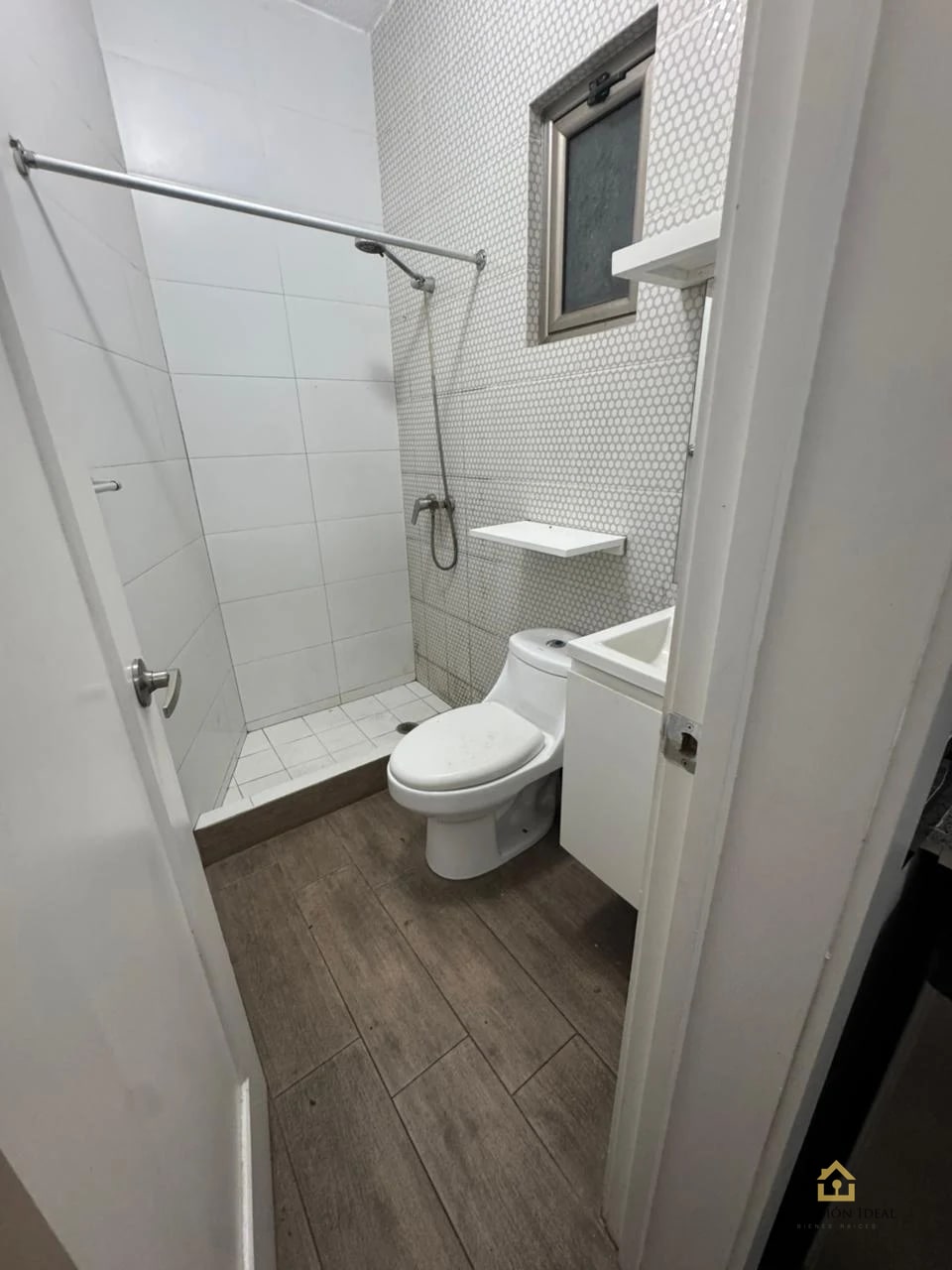 Rento Apto Q4,700 | Zona 15 | Adamant Studio Lofts | Amueblado y Equipado — Apartamento en Alquiler en Adamant, Zona 15, Guatemala, Ciudad — foto 10 de 11
