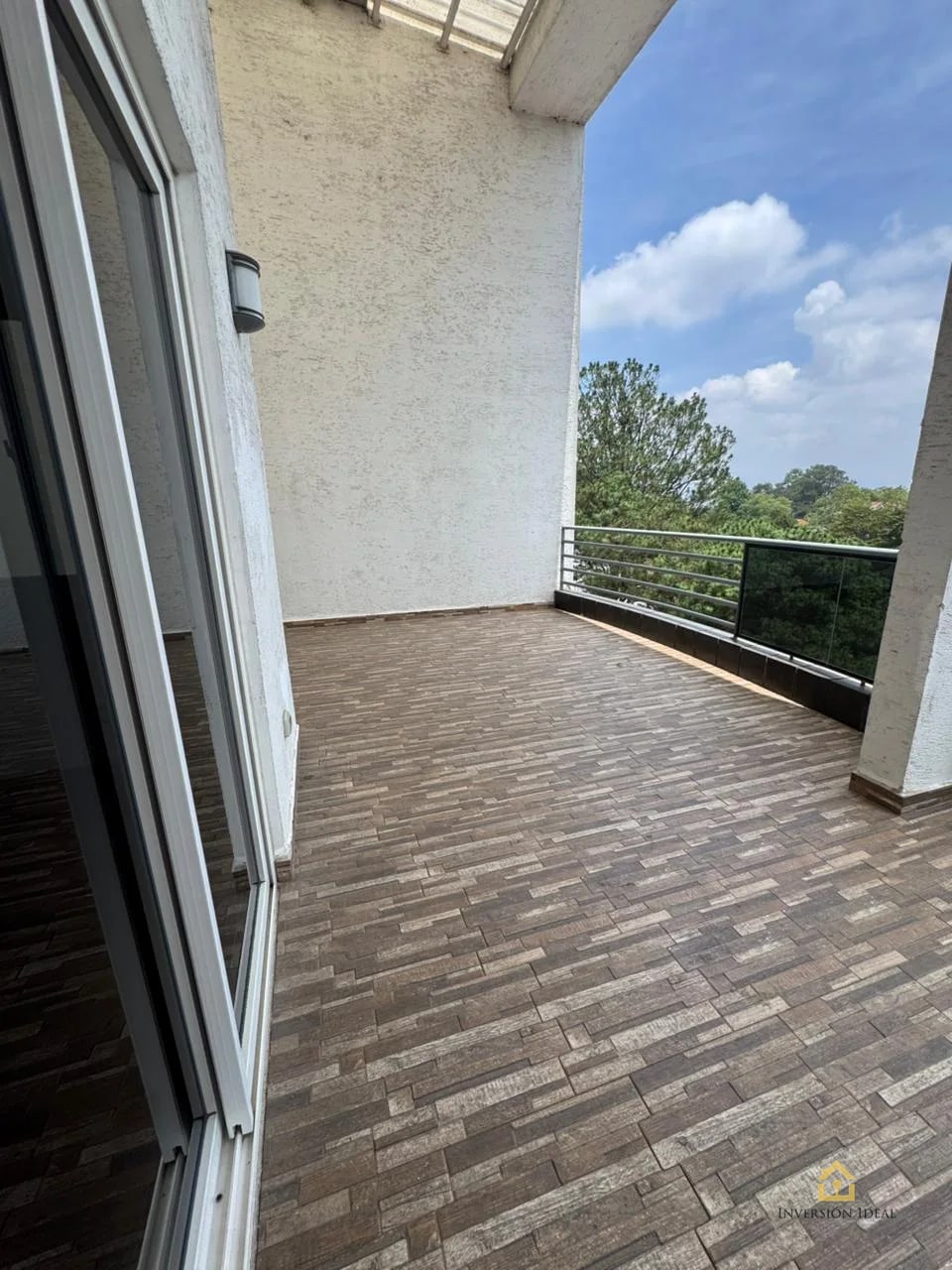 Rento Apto Q5,700 | Zona 16 | Edificio Lindora Loft | Amueblado y Equipado — Apartamento en Alquiler en La Montaña, Zona 16, Guatemala, Ciudad — foto 12 de 17