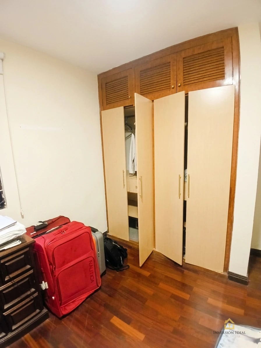 Rento apartamento 3 hab + cuarto de servicio Condominio Villa Real zona 10 — Apartamento en Alquiler en Villareal, Zona 10, Guatemala, Ciudad — foto 3 de 14