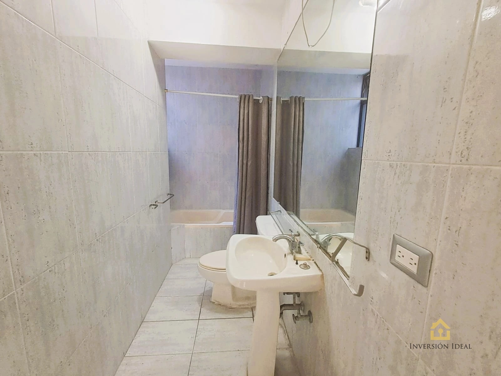 Rento apartamento para vivienda u oficina $1,000 | Torre Elgin Z.14 — Apartamento en Alquiler en Torre Elgín, Zona 14, Guatemala, Ciudad — foto 6 de 10