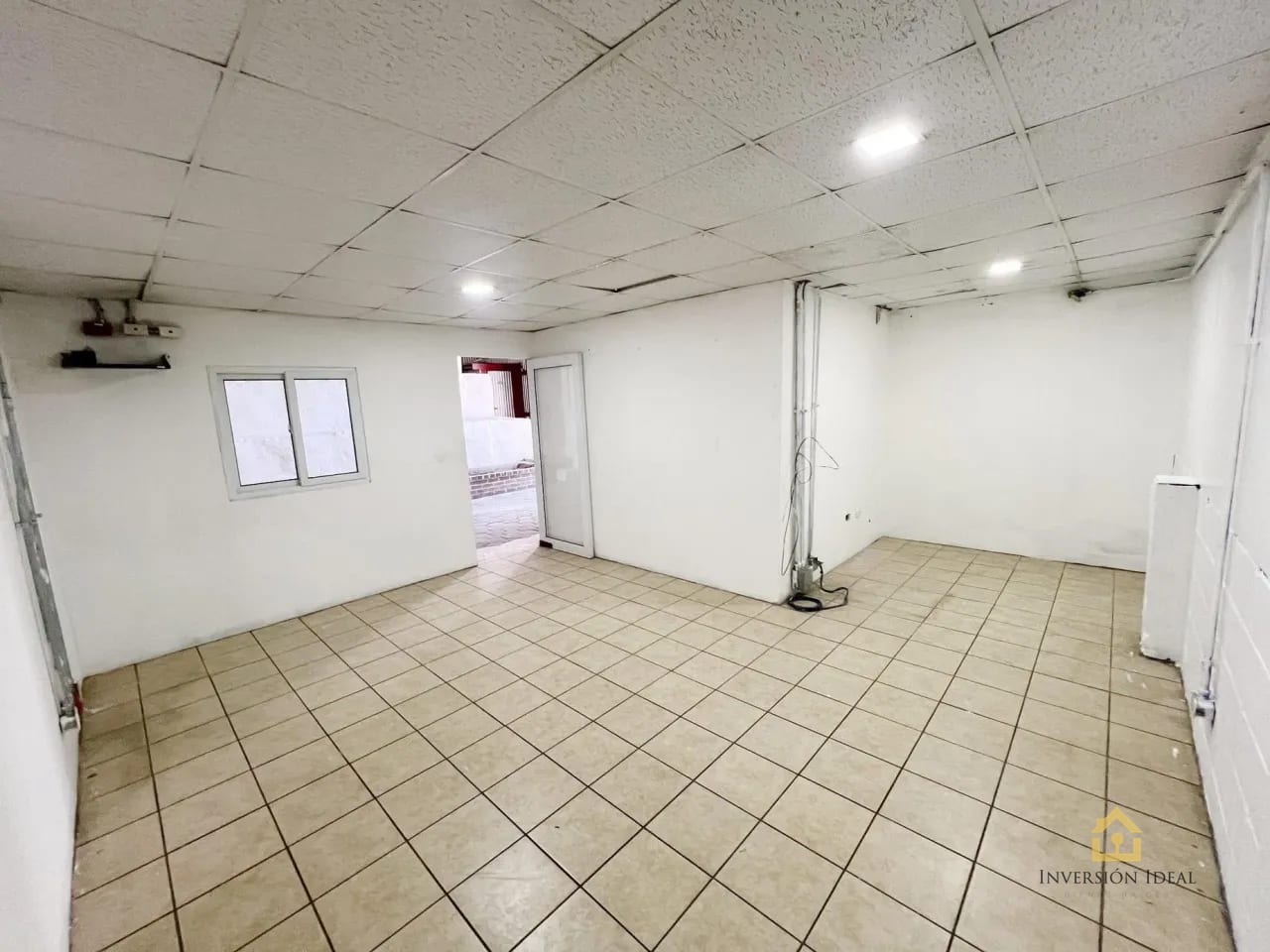 Bodega en Renta | Q15,000 | Sololá | 287 mts2 — Bodega / Ofibodega en Alquiler en Sololá, Sololá — foto 4 de 12