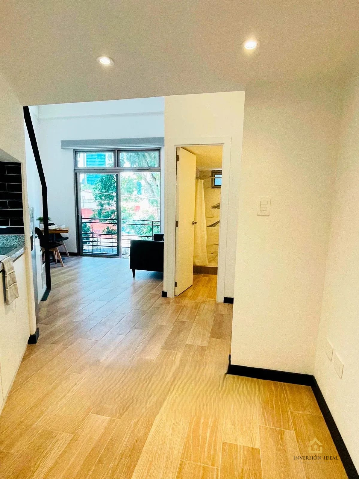Apartamento en renta 1 habitación 32 mts2 - Q5,000 + IVA | zona 10 — Apartamento en Alquiler en Urban Loft, Zona 10, Guatemala, Ciudad — foto 11 de 12