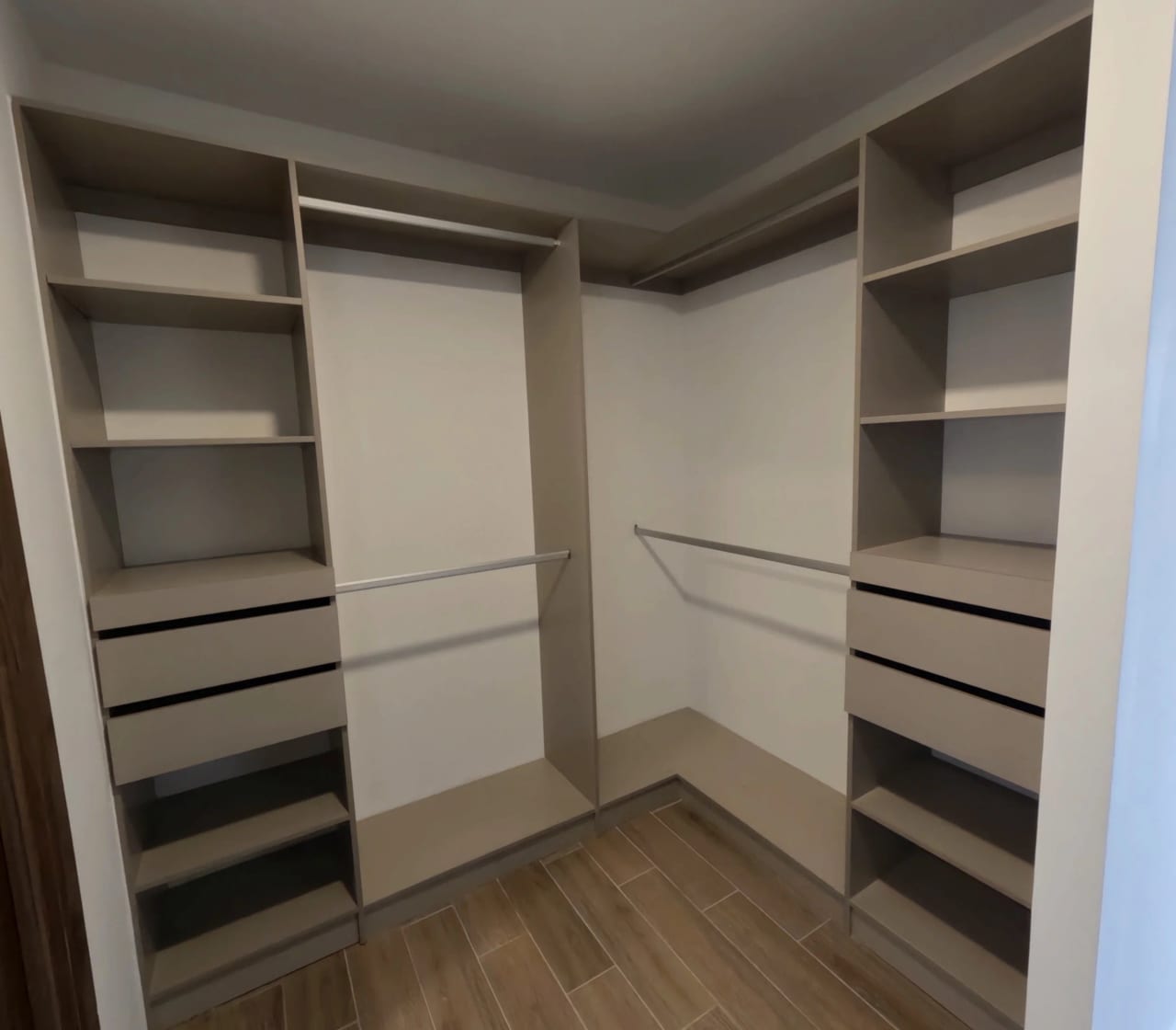 Parque 14, apartamento en renta o venta — Apartamento en Alquiler en Zona 14, Guatemala, Ciudad — foto 7 de 13