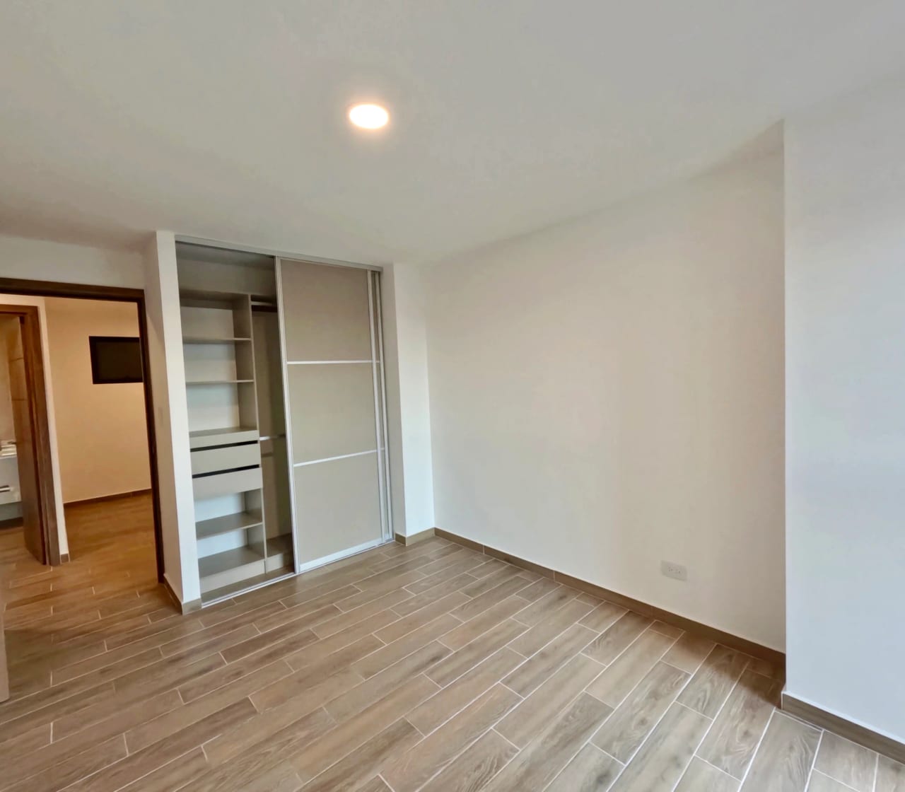 Parque 14, apartamento en renta o venta — Apartamento en Alquiler en Zona 14, Guatemala, Ciudad — foto 9 de 13