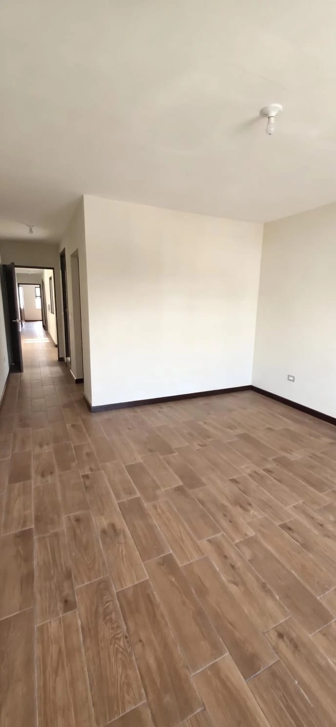 Casa Nueva en Venta Zona 16, Hacienda Real — Casa en Venta en Hacienda Real, Zona 16, Guatemala, Ciudad — foto 7 de 11