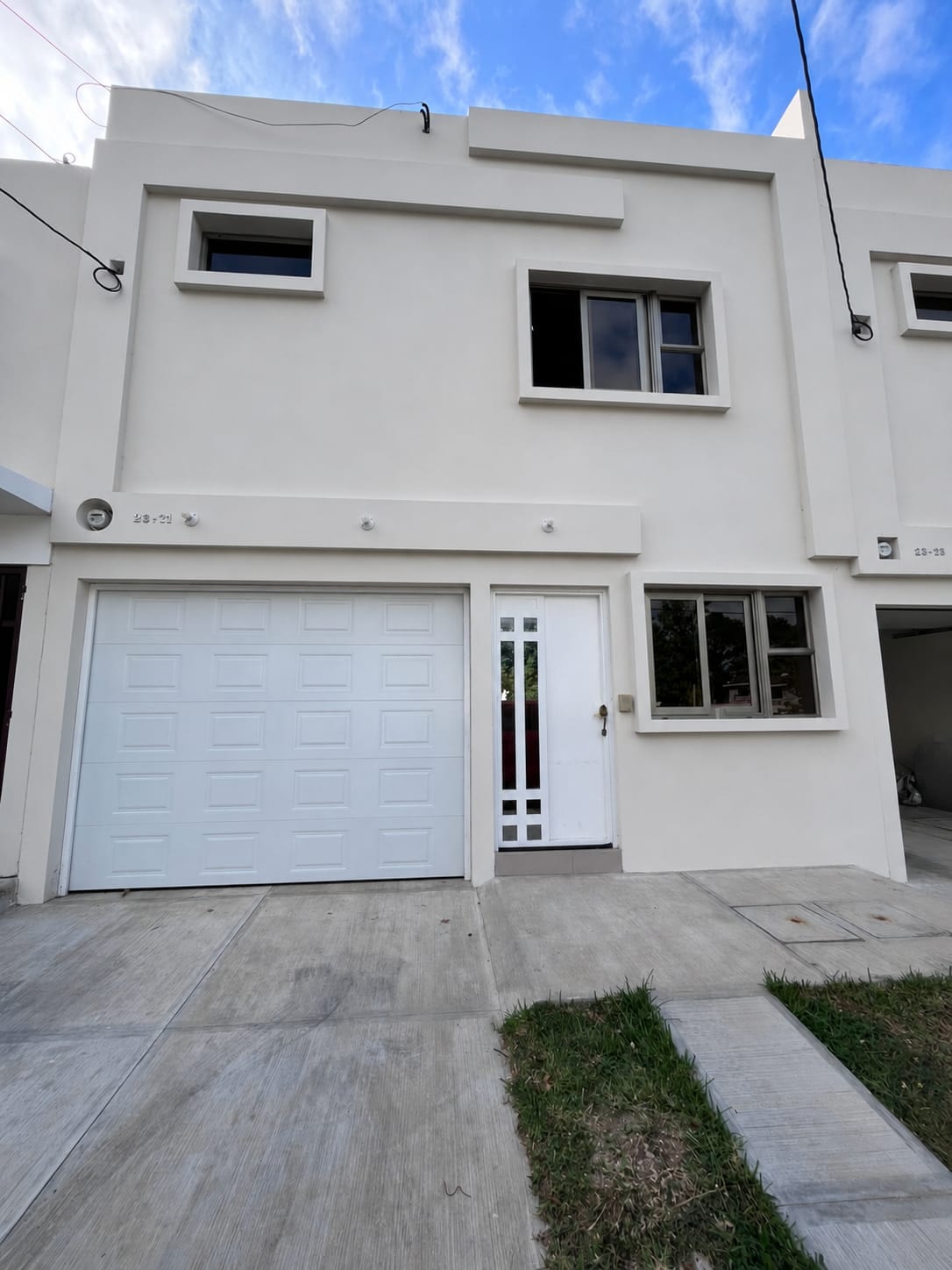Para Estrenar Casa de 3 Habitaciones Zona 16 Puerta de Hierro — Casa en Venta en Hacienda Real, Zona 16, Guatemala, Ciudad — foto 1 de 17