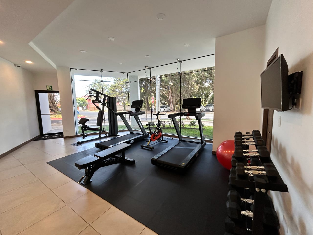 Apartamento en alquiler, Edificio PRIVE Zona 15 Vista Hermosa 1 — Apartamento en Alquiler en Privé, Zona 15, Guatemala, Ciudad — foto 14 de 17