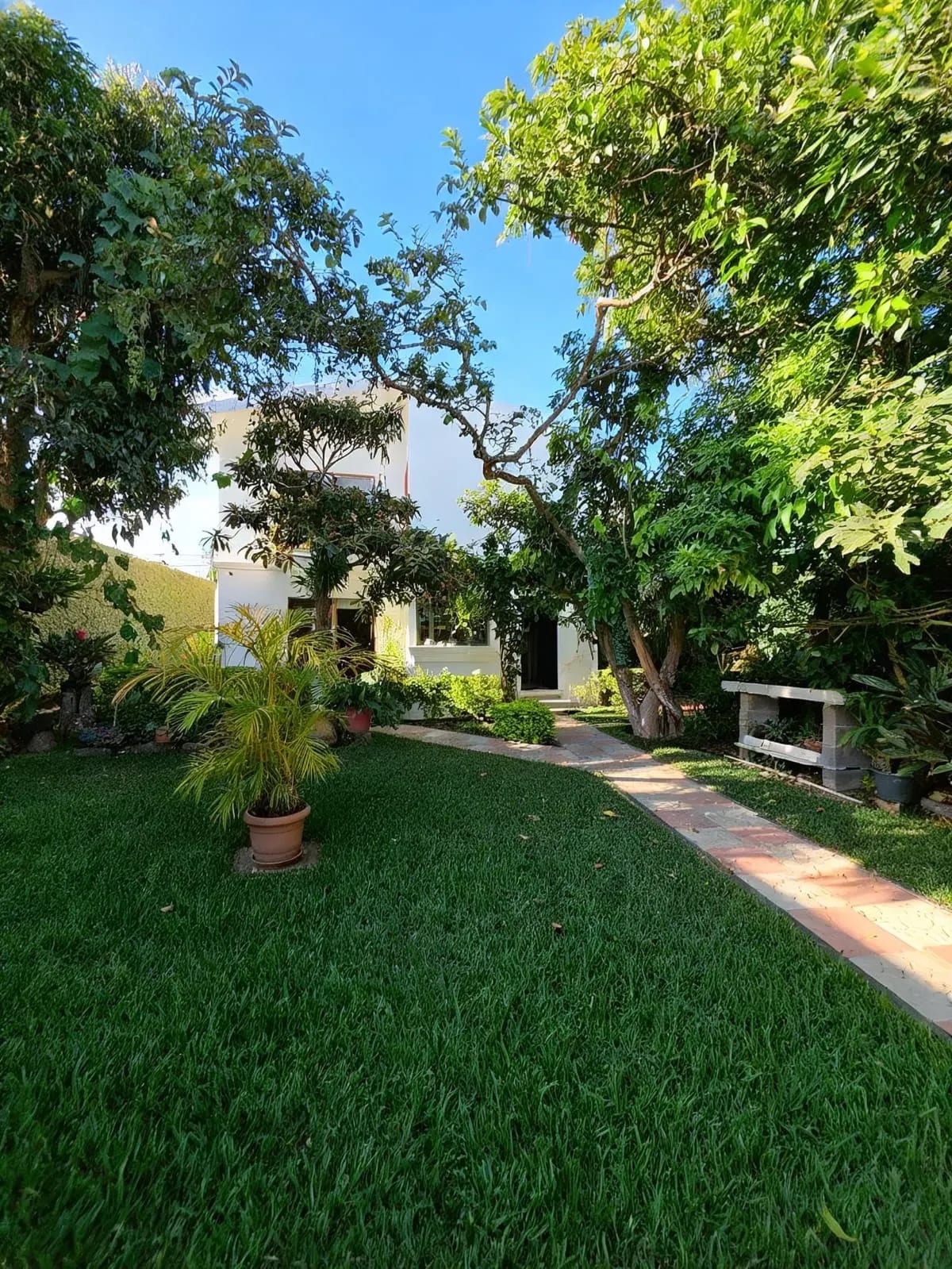 Casa en Venta a una Cuadra de la Roosevelt — Casa en Venta en Zona 2 Mixco, Guatemala, Ciudad — foto 6 de 16