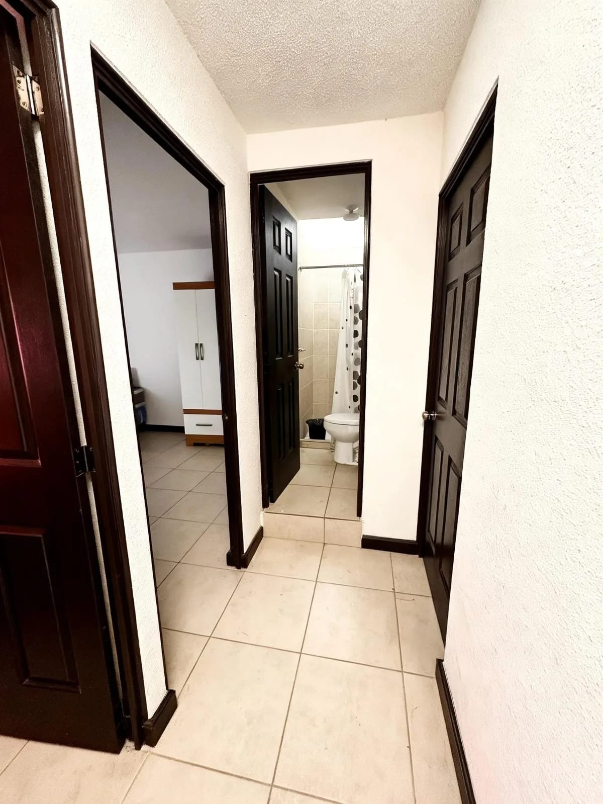 Casa en VENTA condominio Colinas del Norte 2, carretera al atlantico — Casa en Venta en palencia, Guatemala, Ciudad — foto 6 de 14