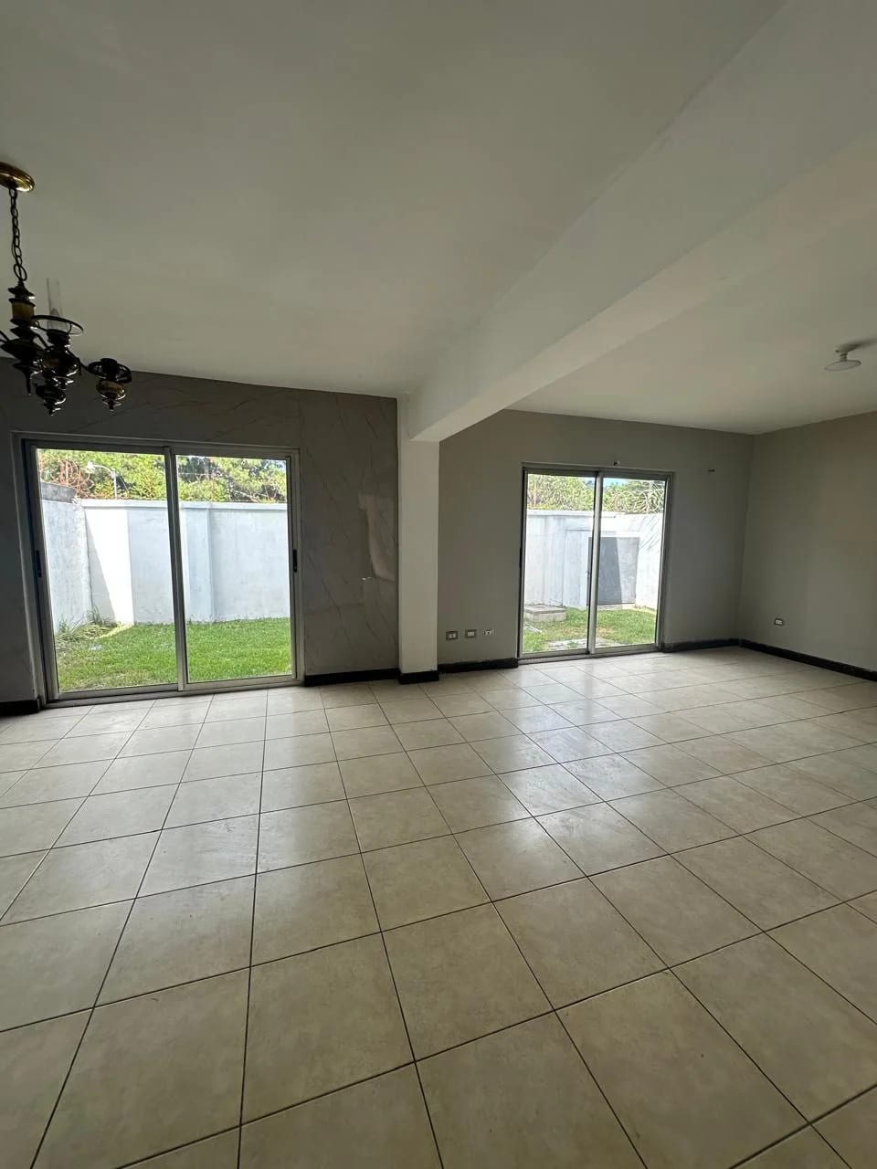 Casa en Venta – Condominio San Antonio — Casa en Venta en Santa Catarina Pinula, Guatemala, Ciudad — foto 3 de 3