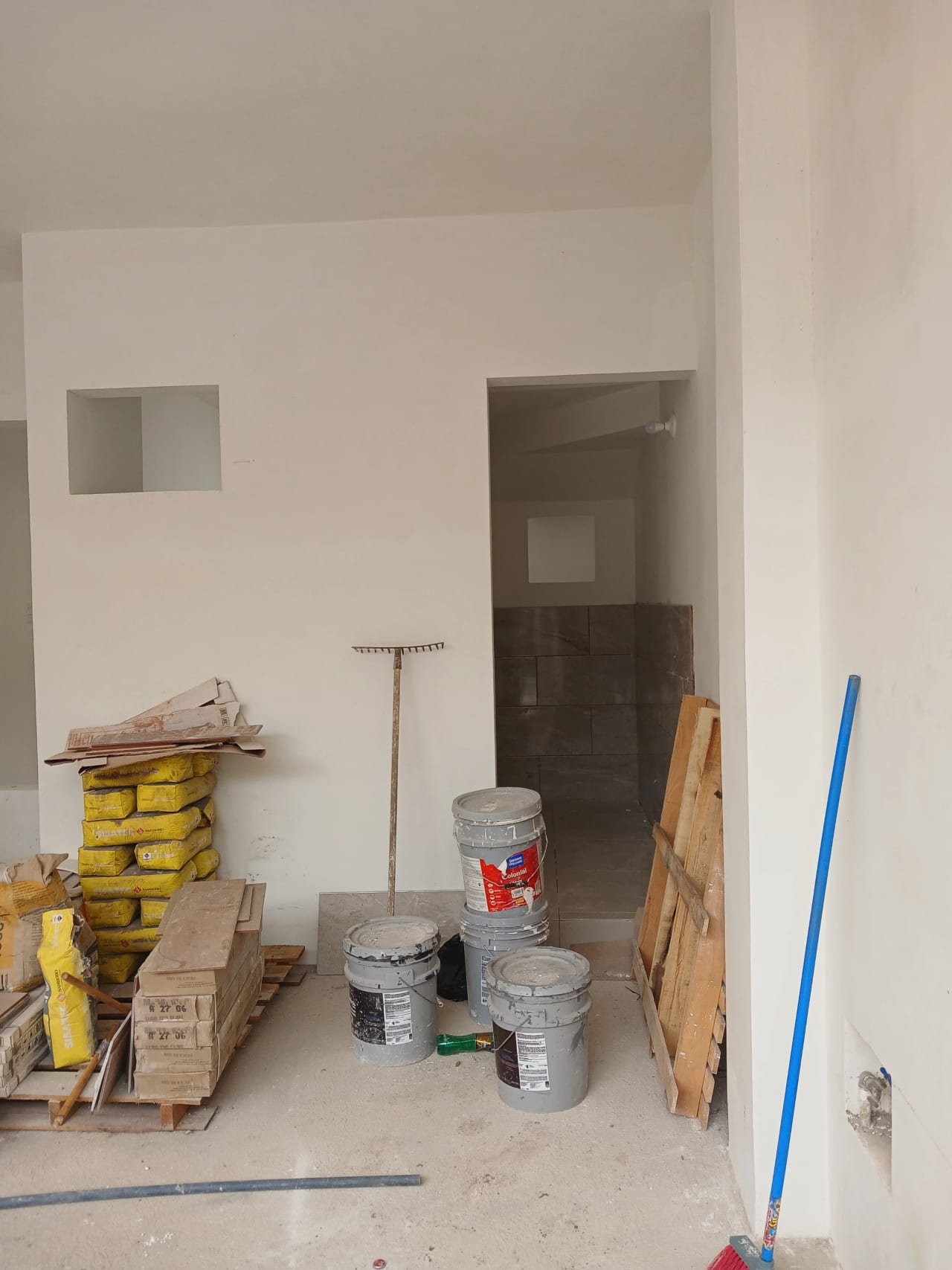 Casa en San Cristóbal cercana CC SanKris mall dentro de Condomimio — Casa en Venta en Zona 8 Mixco, Guatemala, Ciudad — foto 8 de 11