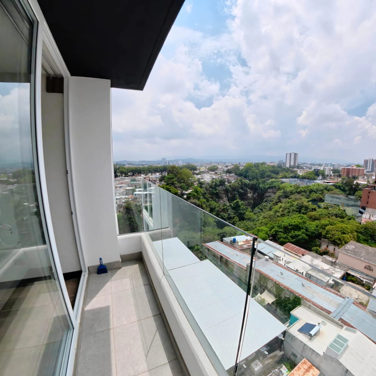 🏙️ ¡viví Cerca de Todo en Zona 2! — Apartamento en Venta en Zona 2, Guatemala, Ciudad — foto 2 de 6