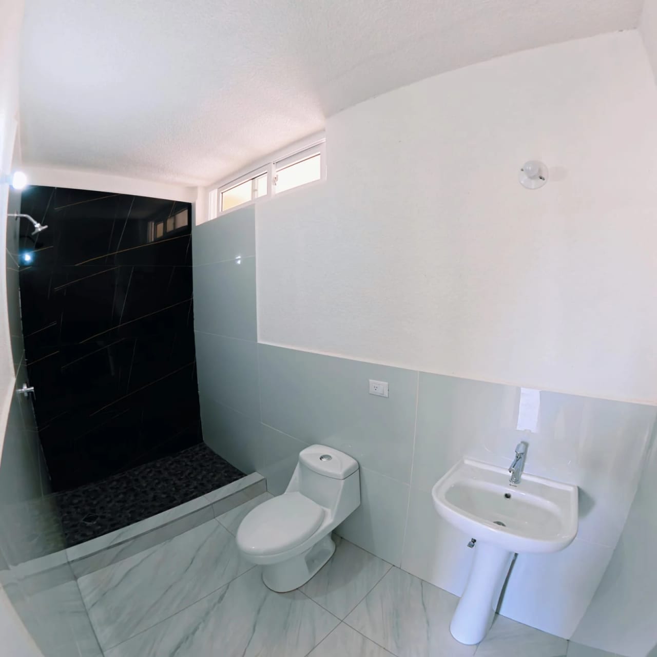 Casa en Venta de 1 nivel Condominio MONTECRISTO, SAN JOSE PINULA — Casa en Venta en San José Pinula, Guatemala, Ciudad — foto 9 de 13