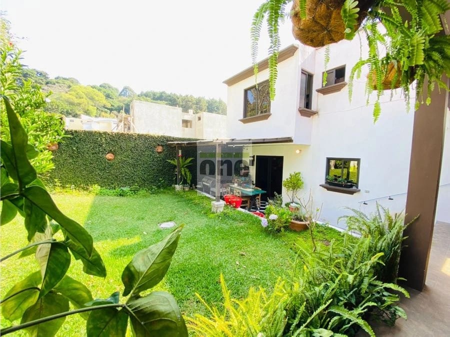 Casa con apartamento independiente en Km 25.5 LA FONTANA — Casa en Venta en Carretera a El Salvador, Guatemala, Ciudad — foto 3 de 15