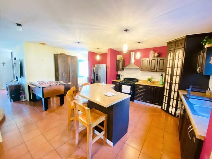 Linda casa con apartamento independiente en Km 25.5 La Fontana — Casa en Venta en Carretera a El Salvador, Guatemala, Ciudad — foto 7 de 15