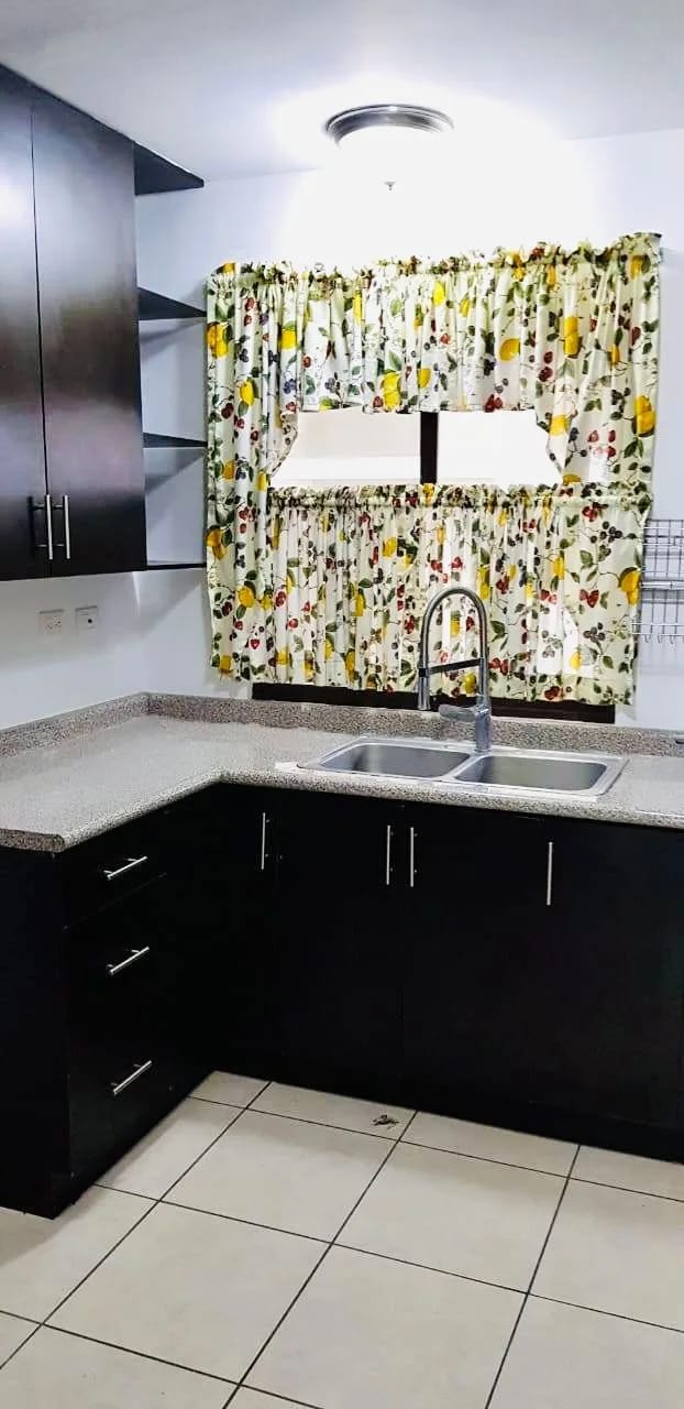 Casa de 4 dormitorios en venta en VH4 Vistas de San Isidro Zona 16 — Casa en Venta en Zona 16, Guatemala, Ciudad — foto 4 de 14