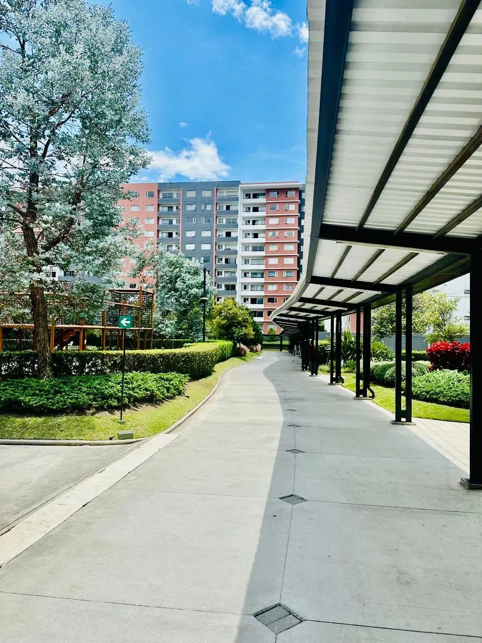 Excelente ubicación Apartamentos de 2 Dormitorios 107 mts en Zona 14 Segheria — Apartamento en Venta en Zona 14, Guatemala, Ciudad — foto 11 de 12