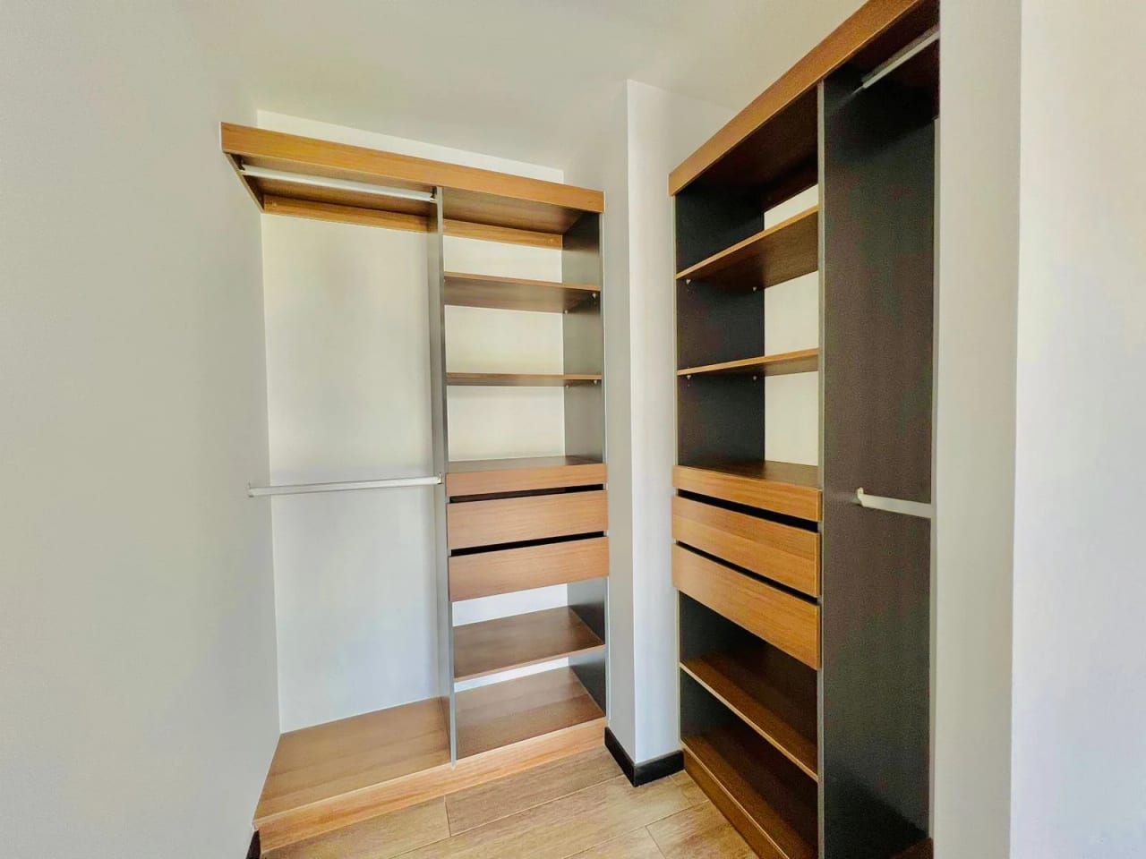 Ideal para inversión Airbnb, apartamento en venta en Zona 10 — Apartamento en Venta en Zona 10, Guatemala, Ciudad — foto 8 de 15