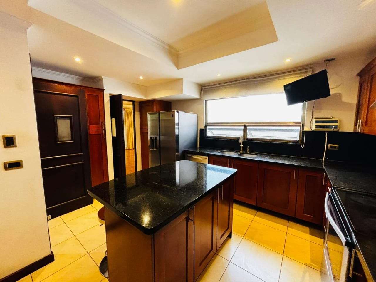 Espectacular casa de 370 mts. en uno de los sectores mas exclusivos Oakland Zona 10 — Casa en Venta en Zona 10, Guatemala, Ciudad — foto 11 de 17