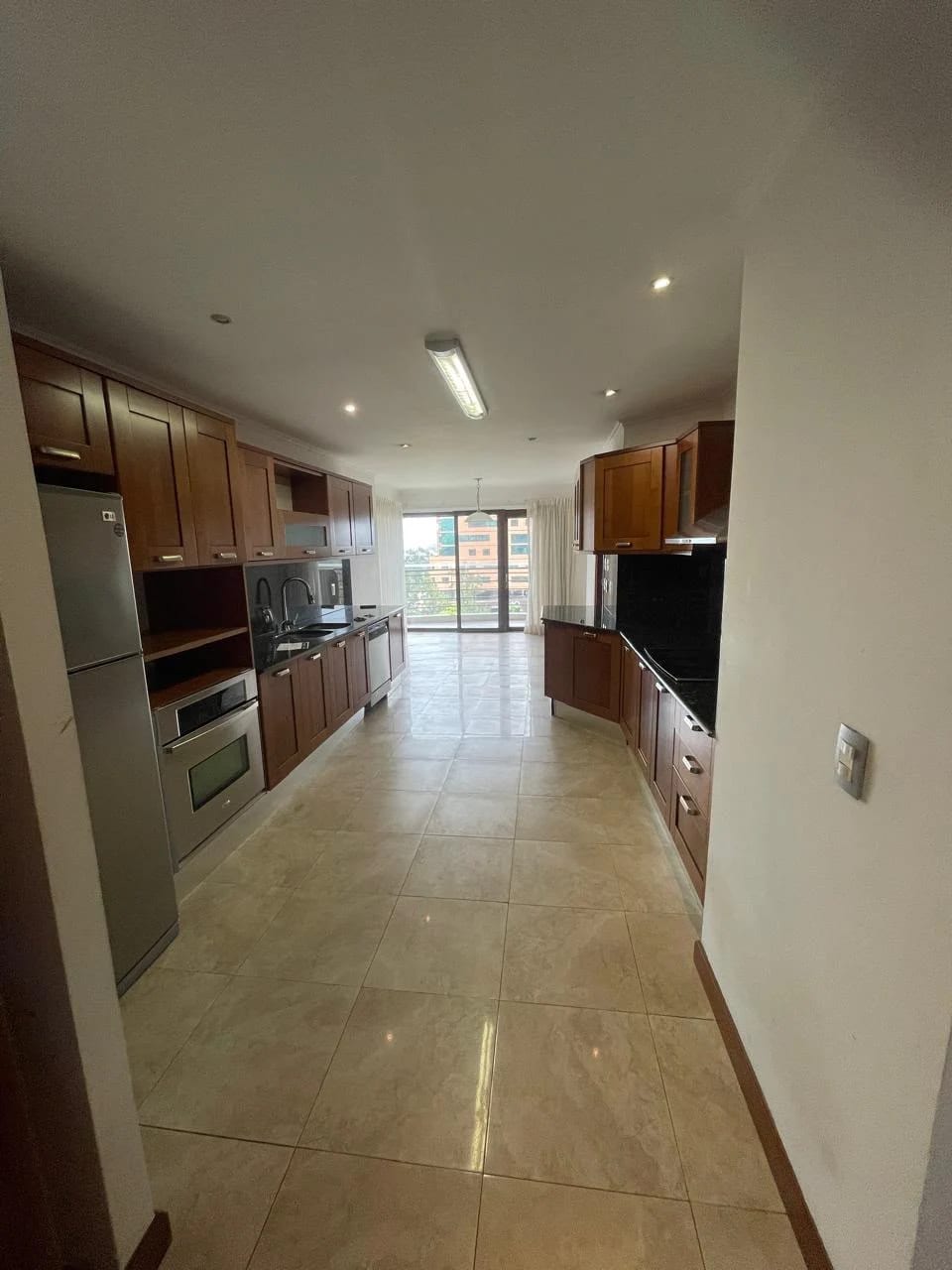 Exclusivo apartamento de 295 mts. en zona 14 TADEUS — Apartamento en Alquiler en Zona 14, Guatemala, Ciudad — foto 12 de 16