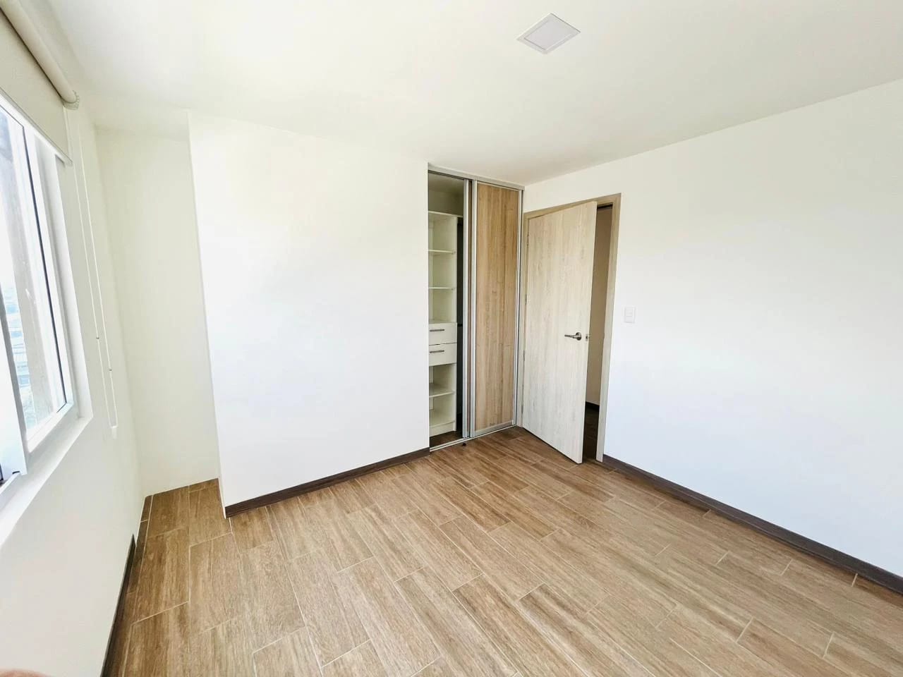 Apartamento en zona 12, conexiones hacia Avenida Petapa y Periférico — Apartamento en Alquiler en Zona 12, Guatemala, Ciudad — foto 4 de 17