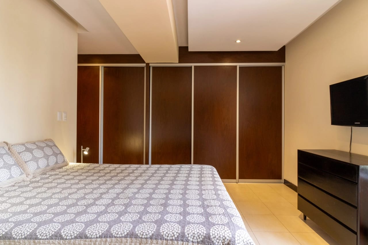 Lindo apartamento de 1 dormitorio con balcón en zona 14 — Apartamento en Alquiler en Zona 14, Guatemala, Ciudad — foto 9 de 9