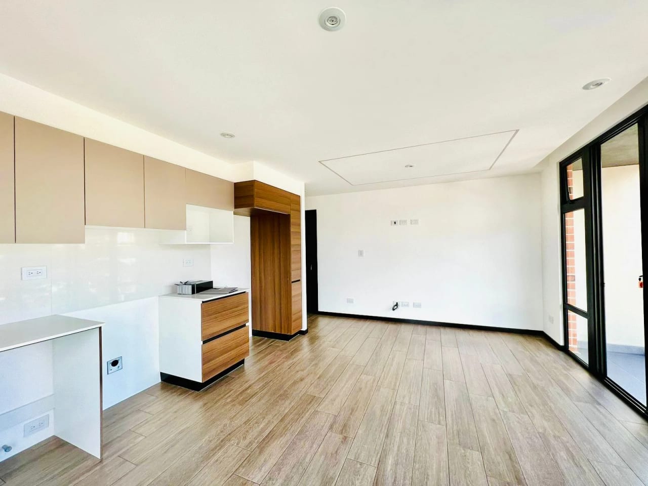 Apartamento en venta ideal para inversión en zona 10 — Apartamento en Venta en Zona 10, Guatemala, Ciudad — foto 3 de 11