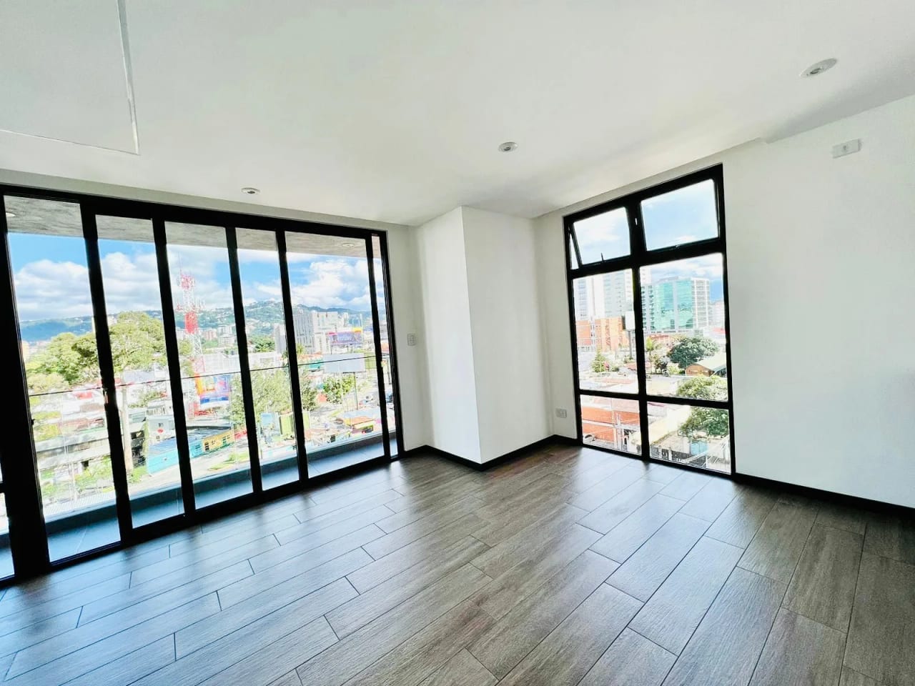 Apartamento en venta ideal para inversión en zona 10 — Apartamento en Venta en Zona 10, Guatemala, Ciudad — foto 10 de 11