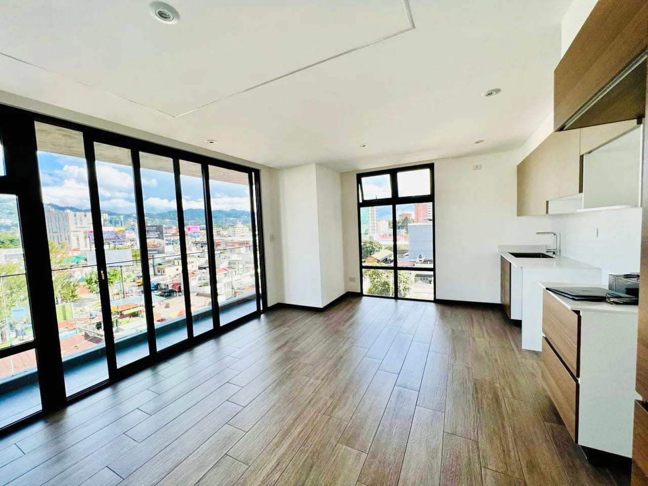 Apartamento en venta ideal para inversión en zona 10 — Apartamento en Venta en Zona 10, Guatemala, Ciudad — foto 11 de 11
