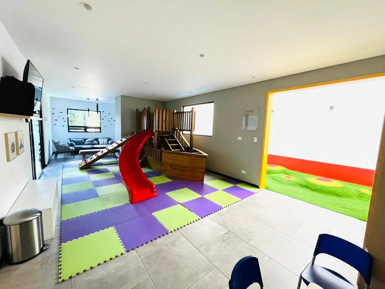 Apartamento de 3 dormitorios en Zona 12 — Apartamento en Alquiler en Zona 12, Guatemala, Ciudad — foto 9 de 15