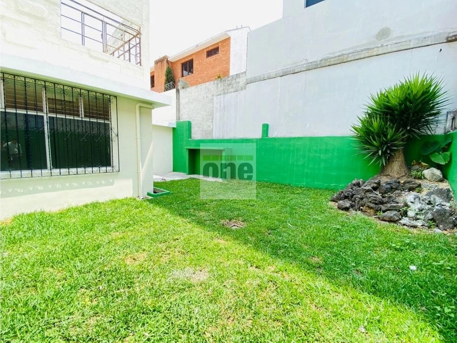 Alquiler de espaciosa casa para oficinas en zona 10, Oakland — Oficina en Alquiler en Zona 10, Guatemala, Ciudad — foto 10 de 10