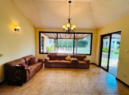 Real del Campo Km 25 a Santa Elena Barillas casa de 4 dormitorios — Casa en Venta en Santa Elena Barillas, Guatemala, Ciudad — foto 3 de 6