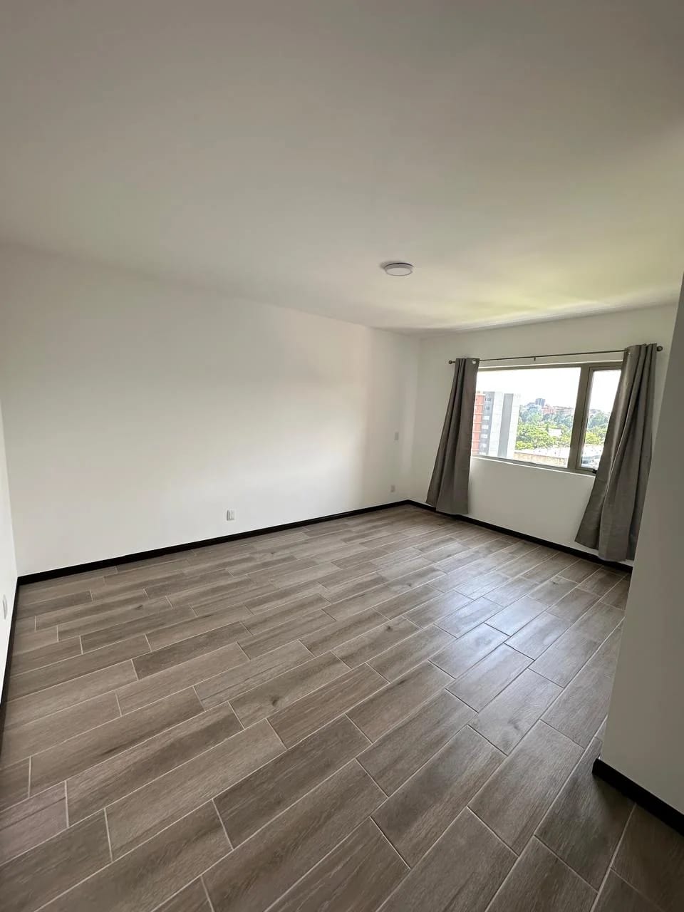 Apartamento de 3 dormitorios en alquiler en zona 14 Segheria — Apartamento en Alquiler en Zona 14, Guatemala, Ciudad — foto 4 de 16