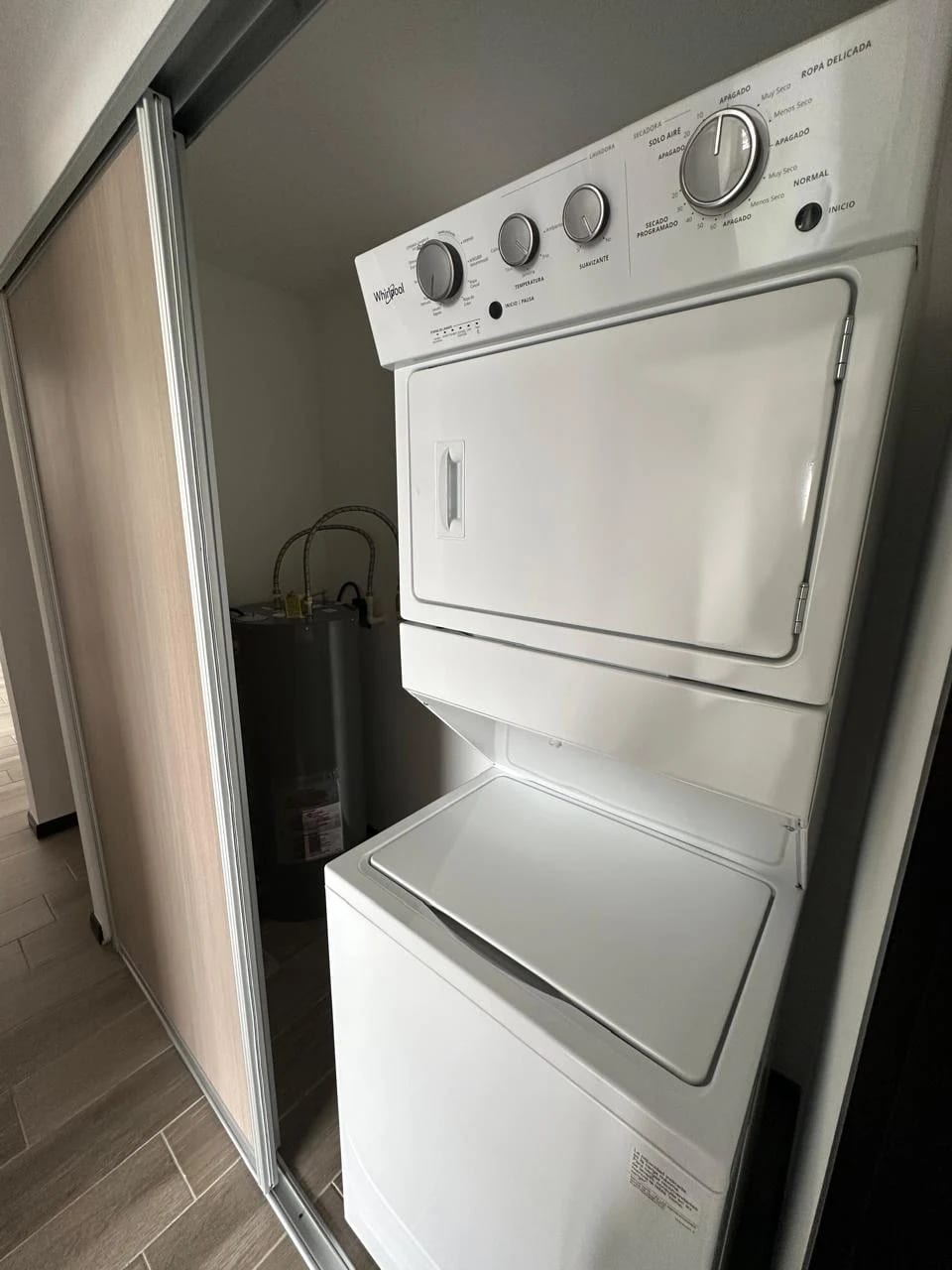Apartamento de 3 dormitorios en alquiler en zona 14 Segheria — Apartamento en Alquiler en Zona 14, Guatemala, Ciudad — foto 11 de 16