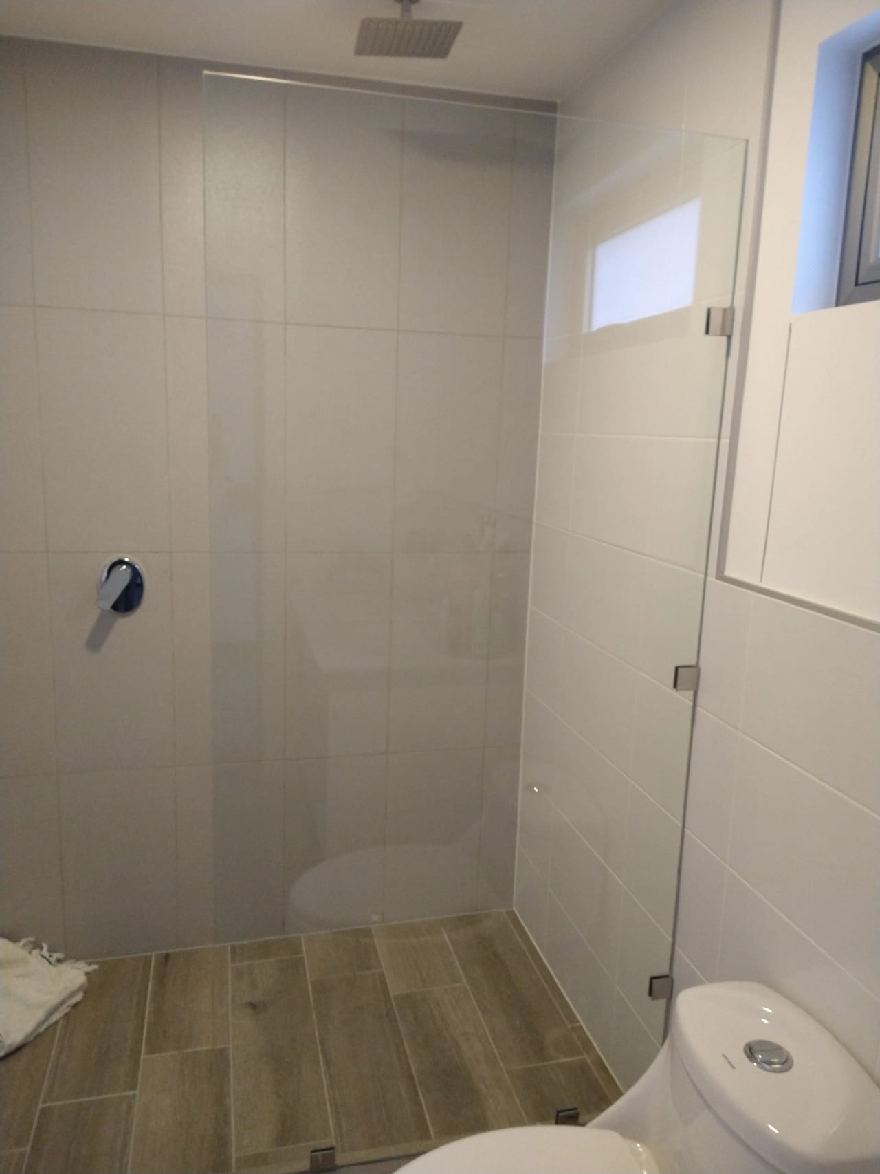 Apartamento de 3 dormitorios en alquiler en zona 14 Segheria — Apartamento en Alquiler en Zona 14, Guatemala, Ciudad — foto 16 de 16