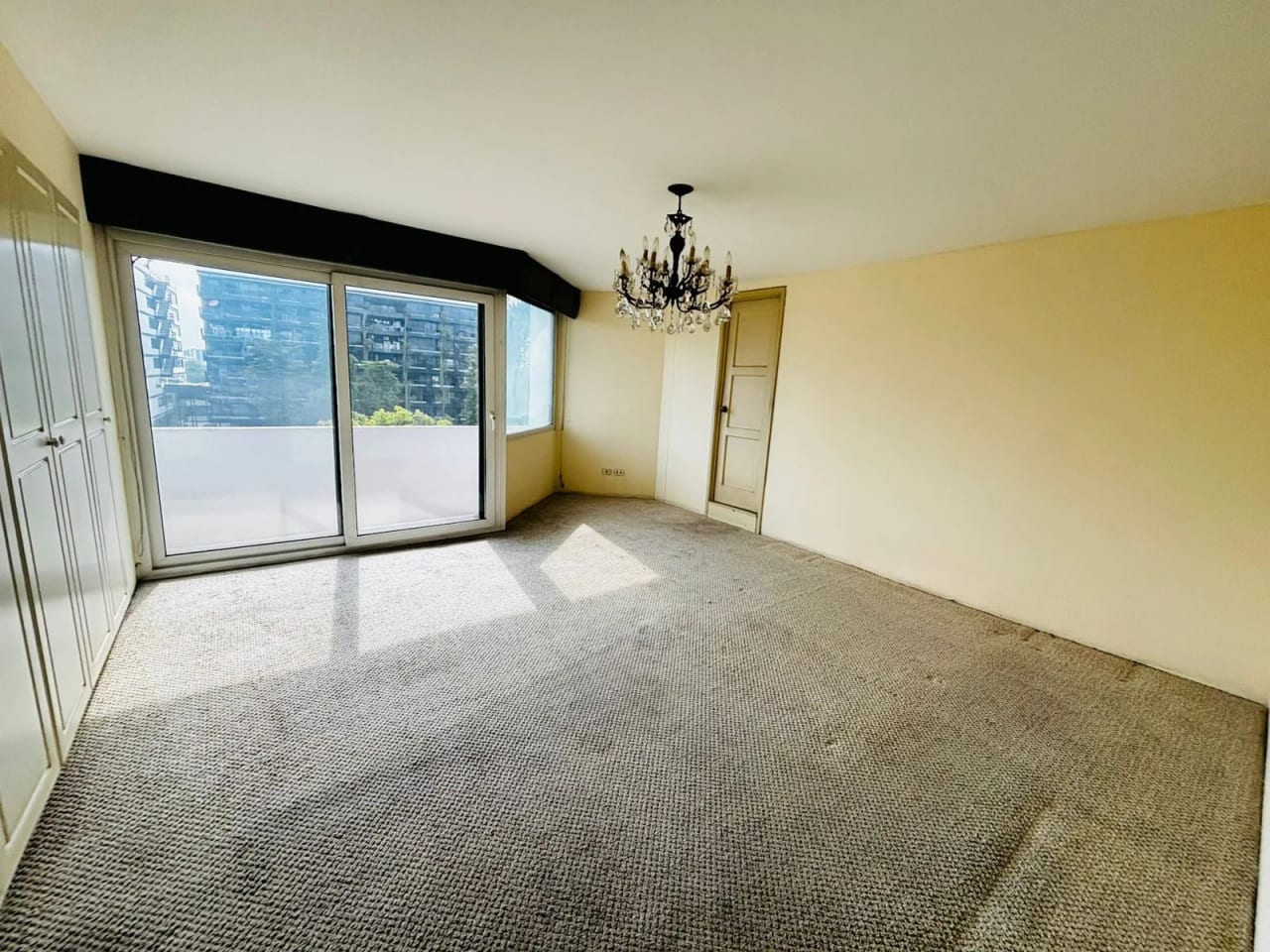 Amplio apartamento de 350 mts en alquiler en zona 10 — Apartamento en Alquiler en Zona 10, Guatemala, Ciudad — foto 6 de 17