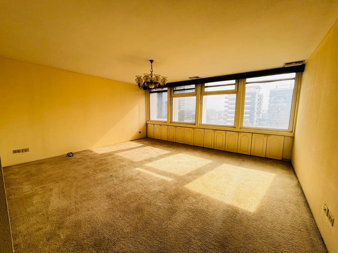 Amplio apartamento de 350 mts en alquiler en zona 10 — Apartamento en Alquiler en Zona 10, Guatemala, Ciudad — foto 8 de 17