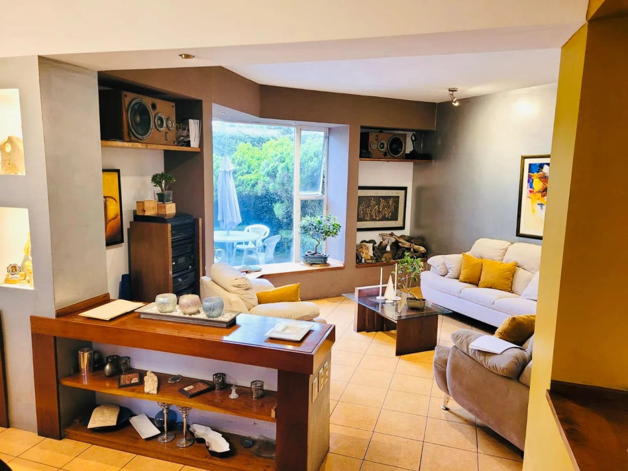 Hermosa casa en venta en Km 19.5 Cond. Los Manantiales — Casa en Venta en Carretera a El Salvador, Guatemala, Ciudad — foto 2 de 16
