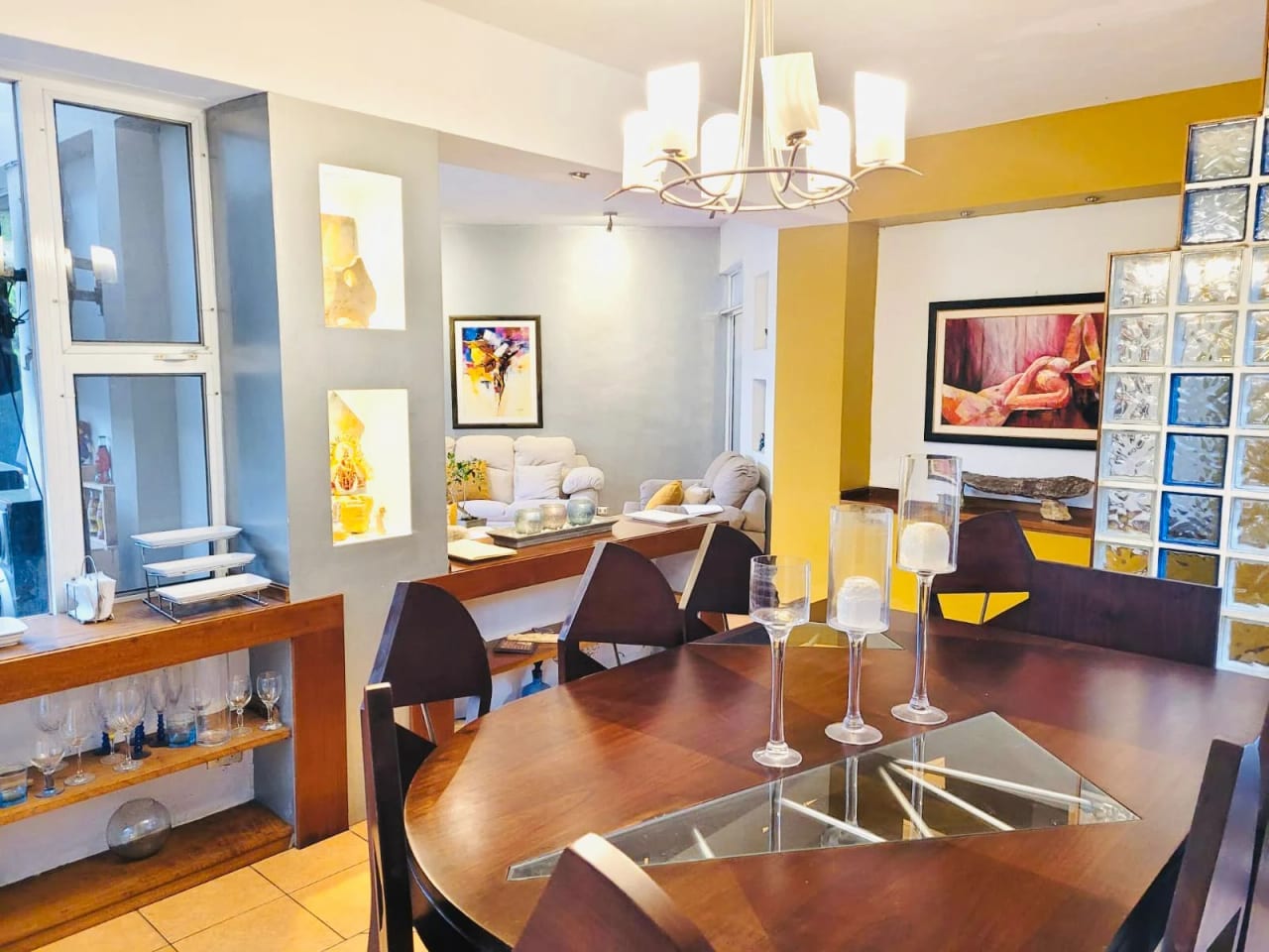 Hermosa casa en venta en Km 19.5 Cond. Los Manantiales — Casa en Venta en Carretera a El Salvador, Guatemala, Ciudad — foto 4 de 16