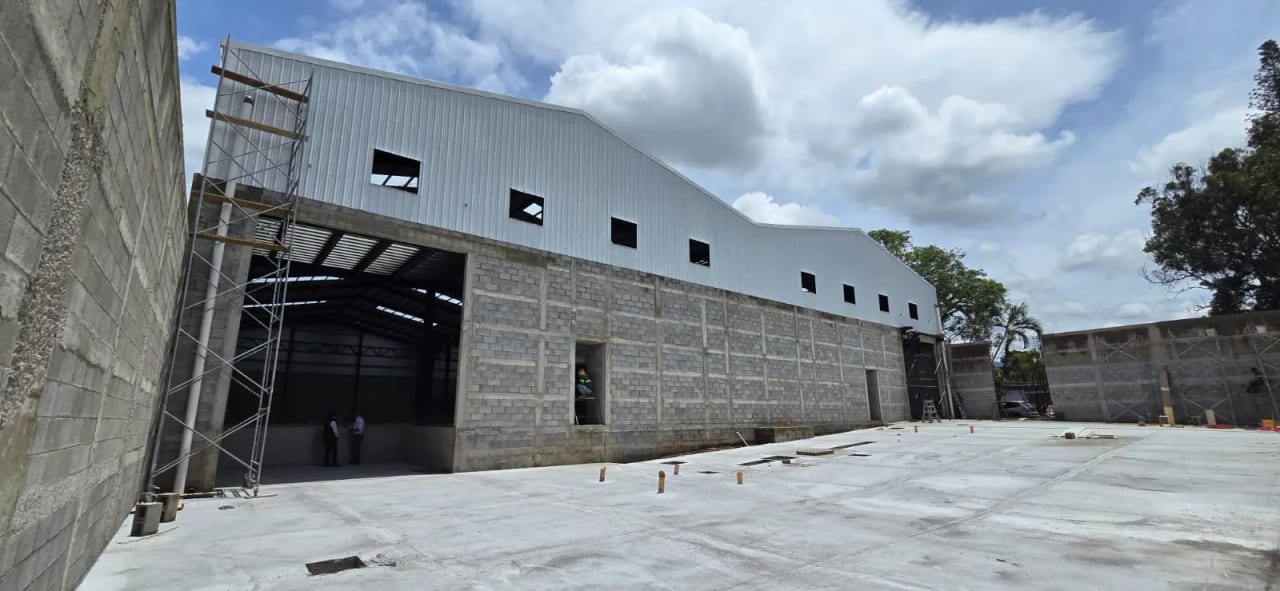 ¡Espacio inteligente!! Bodega de 1,000 mts. en alquiler en Villa Nueva — Bodega / Ofibodega en Alquiler en Villa Nueva, Guatemala, Ciudad — foto 1 de 6